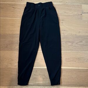 Women’s Black Joggers/Trainers